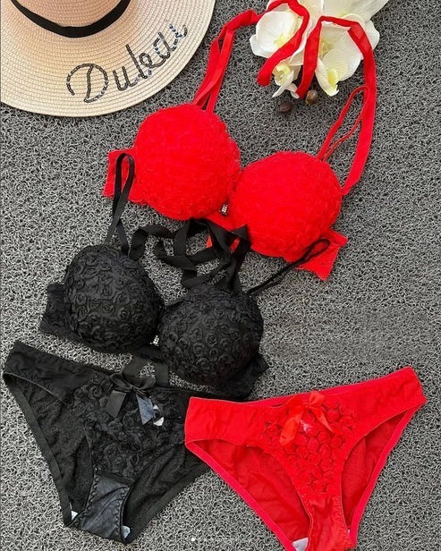 Victoria’s Secret – Front Open 2-in-1 Shoulder Straps Wired Push-Up Bra & Panty Set