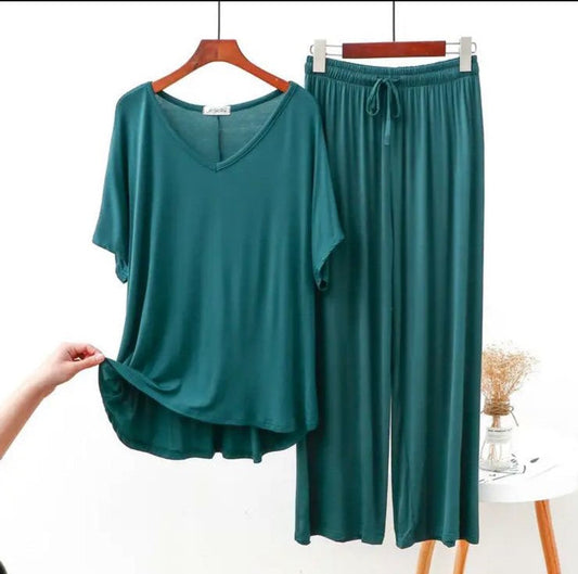 Green V Neck Half Sleeves Shirt Lose Style Lounge Wear (KO-NS-392)